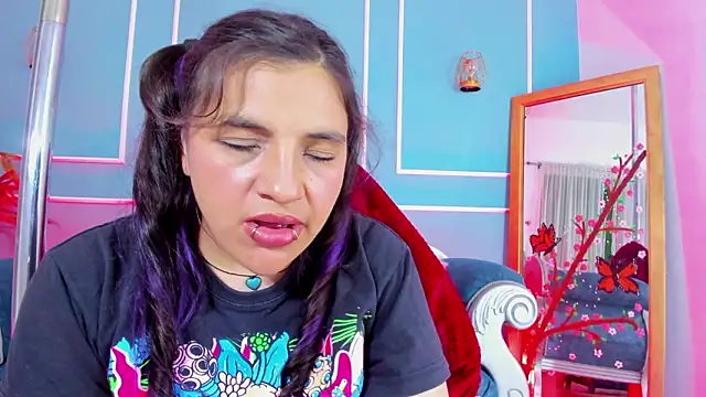 Czat XXX na żywo – TaraTaylorr