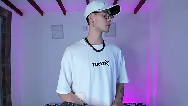 Chat XXX Live Vlad__night