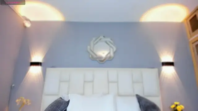 KataThonpson's Live XXX Chat