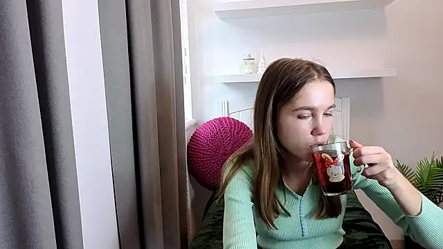 Just_L0VE_me's Live XXX Chat