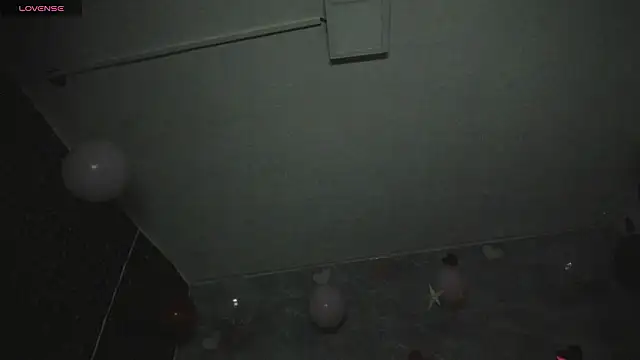 Živý XXX chat adellelennoxx