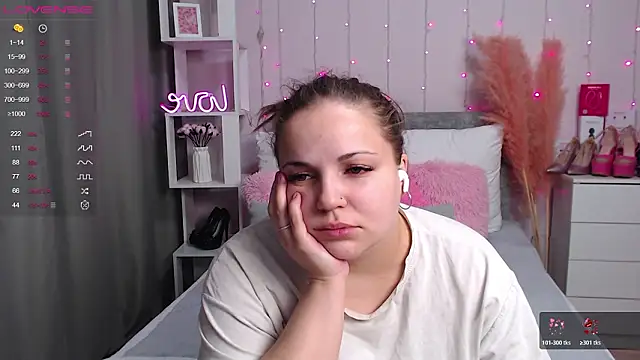 Crazyy_girl_ 即時 XXX 聊天