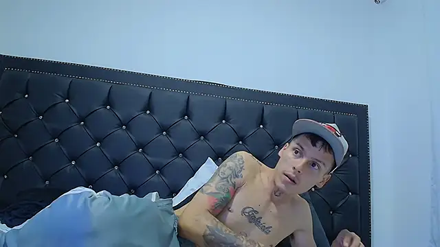 Ethan_Wolfe: вебкам-шоу