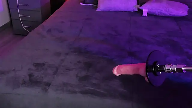 Emberrvelvet Live XXX-Chat