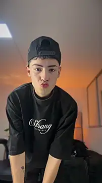 Sebastian_Reed élő XXX-chatje