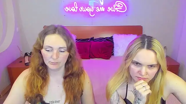 MagicEyess Adlı Modelin Canlı XXX Sohbeti