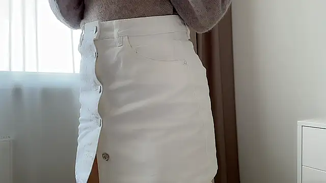 ShySchoolGirl: онлайн-секс-чат