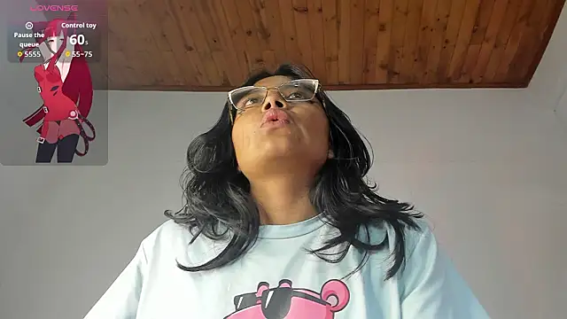 luna_velveth – Live XXX-chat