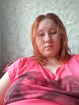 Show modela MiaKissy na web-kameri