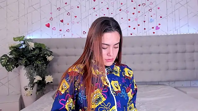 SaraAlvarezx 现场XXX聊天