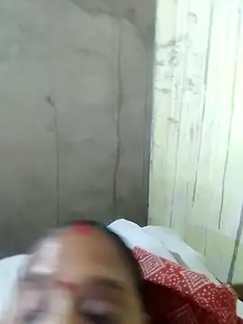 Loomaraj Live XXX-Chat