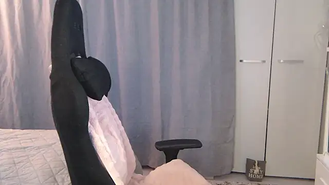 Онлайн чат XXX miss_Lia13