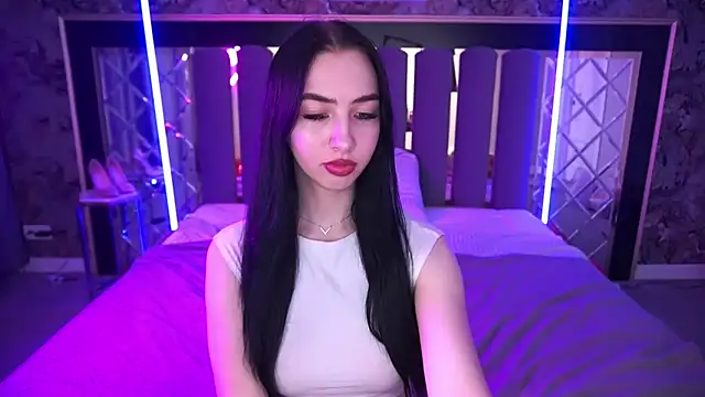 WildKittenX_ élő XXX-chatje