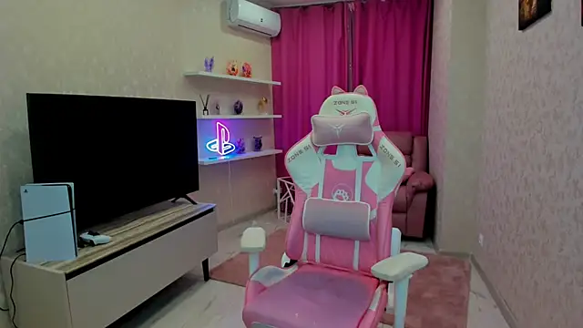 RedLipse: διαδικτυακό σόου στην κάμερα