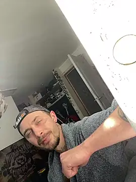 Piratee666 – webcam-show