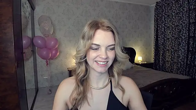 LunaFlinn Live XXX-Chat