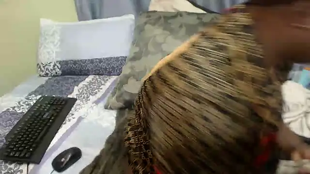 ThickChocolate's Live XXX Chat