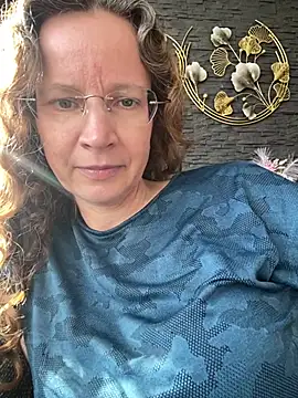 Chatroom XXX en direct de AnnikaRose