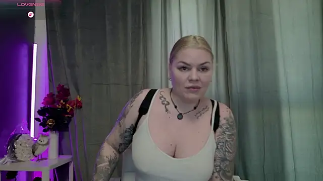 Chat XXX en directo de Issa_Jo