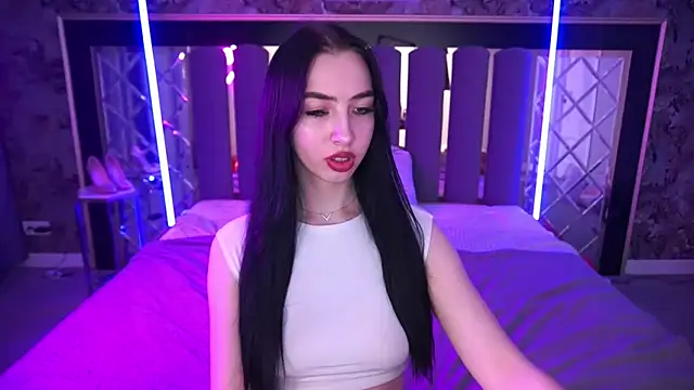 WildKittenX_ – Kamerová šou