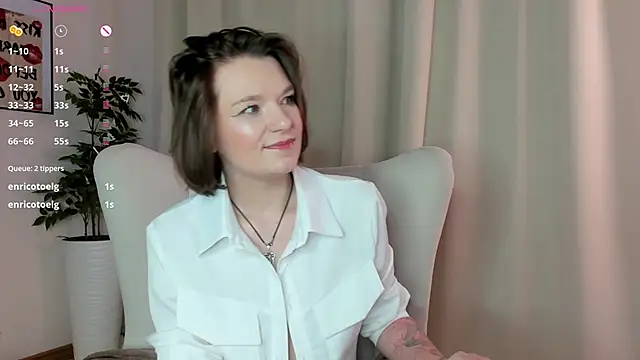 Kira_Rogerssn Live XXX chat