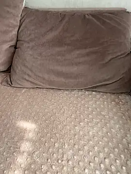 LaraVooshのライブXXXチャット