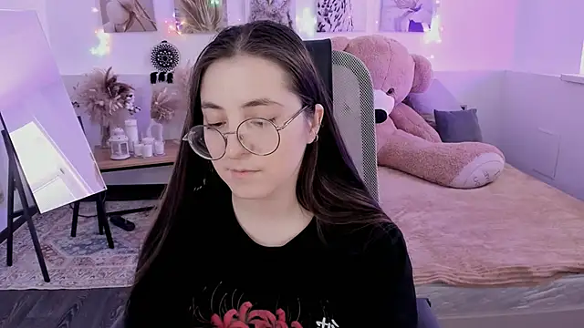 VirtuallVoyant's Live XXX Chat