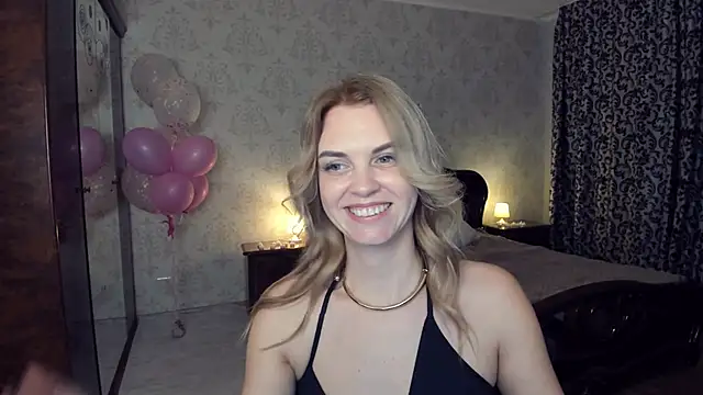 LunaFlinn's Live XXX Chat