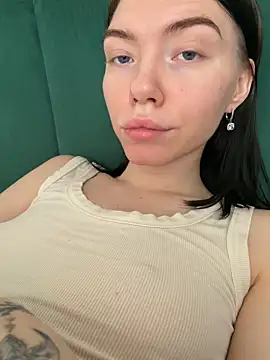 Lisaaa_Alisa's Live XXX Chat