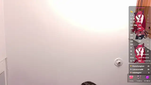 XXX chat uživo modela lily_beet