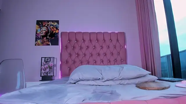 XXX chat uživo modela VanillaFlo