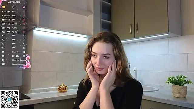 Онлайн чат XXX NoirAstrya