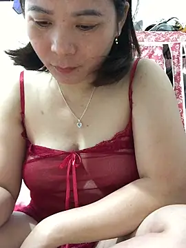 Živý XXX chat ManaMi-Ami