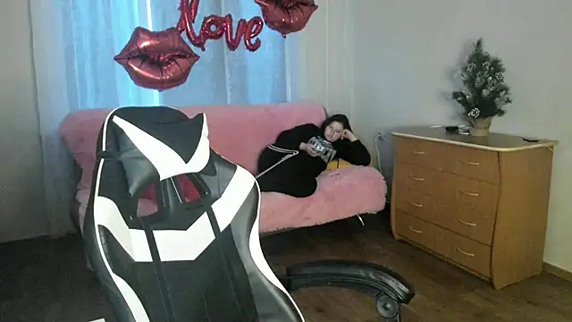 StripGyrl's Live XXX Chat