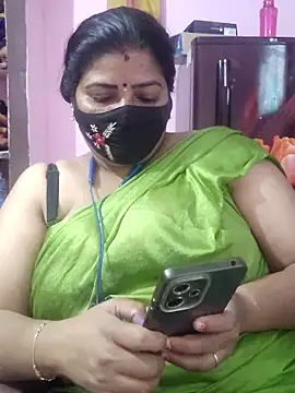 tamil_lathikaaa Webcam Show