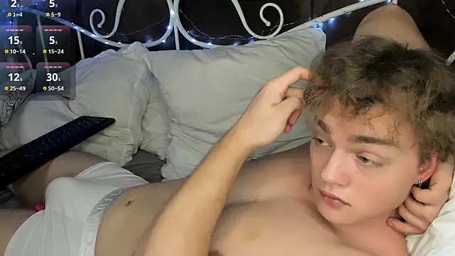 دردشة ChaseMuscular الجنسية المباشرة