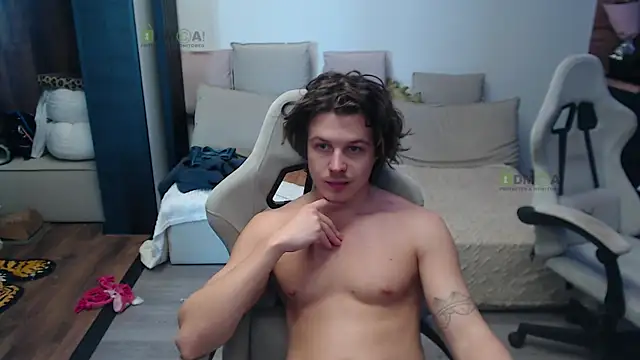 Chat +18 de Sunny-Girl1 ao vivo