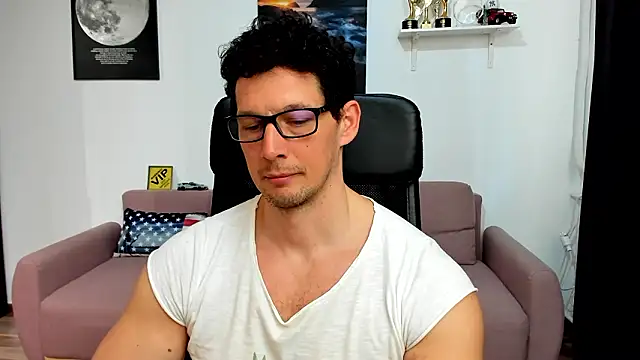 BrutusK08 Webcam-Show