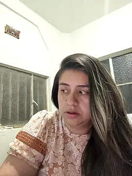 Melinda_bob 即時 XXX 聊天