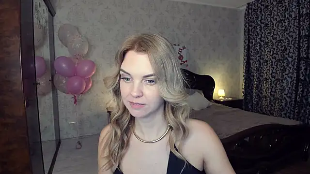 Chat XXX en directo de LunaFlinn