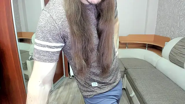 عرض كام AlansonofDaddy