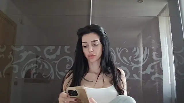 gglingeriee Chat XXX in diretta