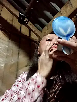 Agnes-baby's Webcam Show