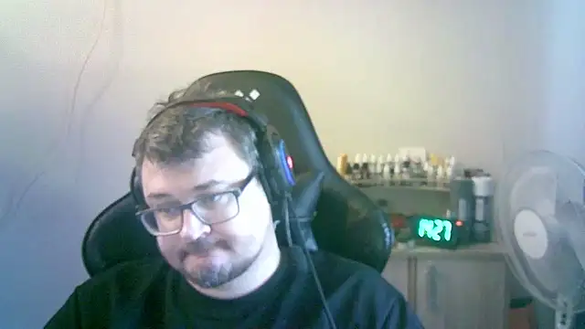 SirAbuser Live XXX Chat