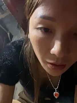 Mimi_pussy Adlı Modelin Web Kamerası Şovu