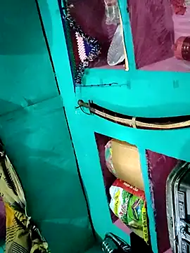 Pooja750's Webcam Show