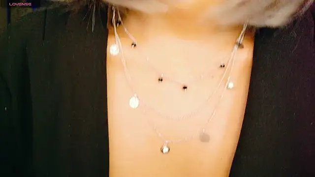 Czat XXX na żywo – ElyaQuinn