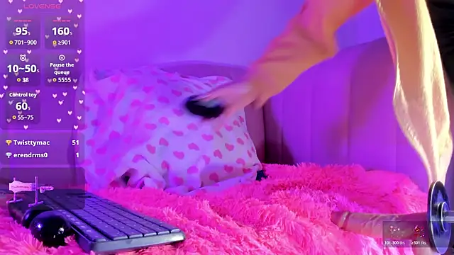 Czat XXX na żywo – Connie_Cherxx