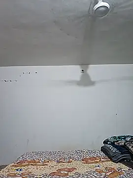 Pokazy przed kamerką – Pooja_pandey