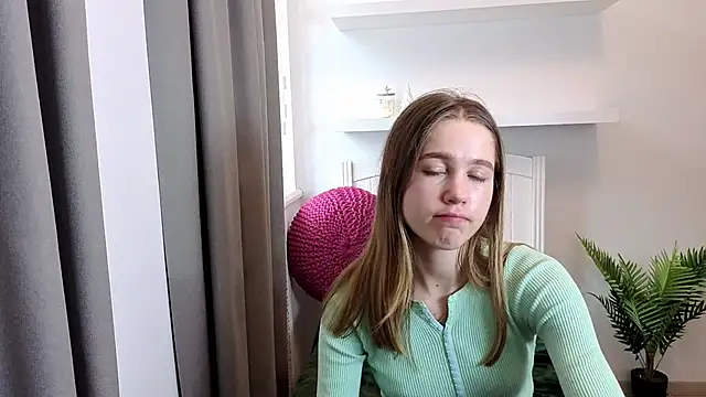 Just_L0VE_me Live XXX Chat